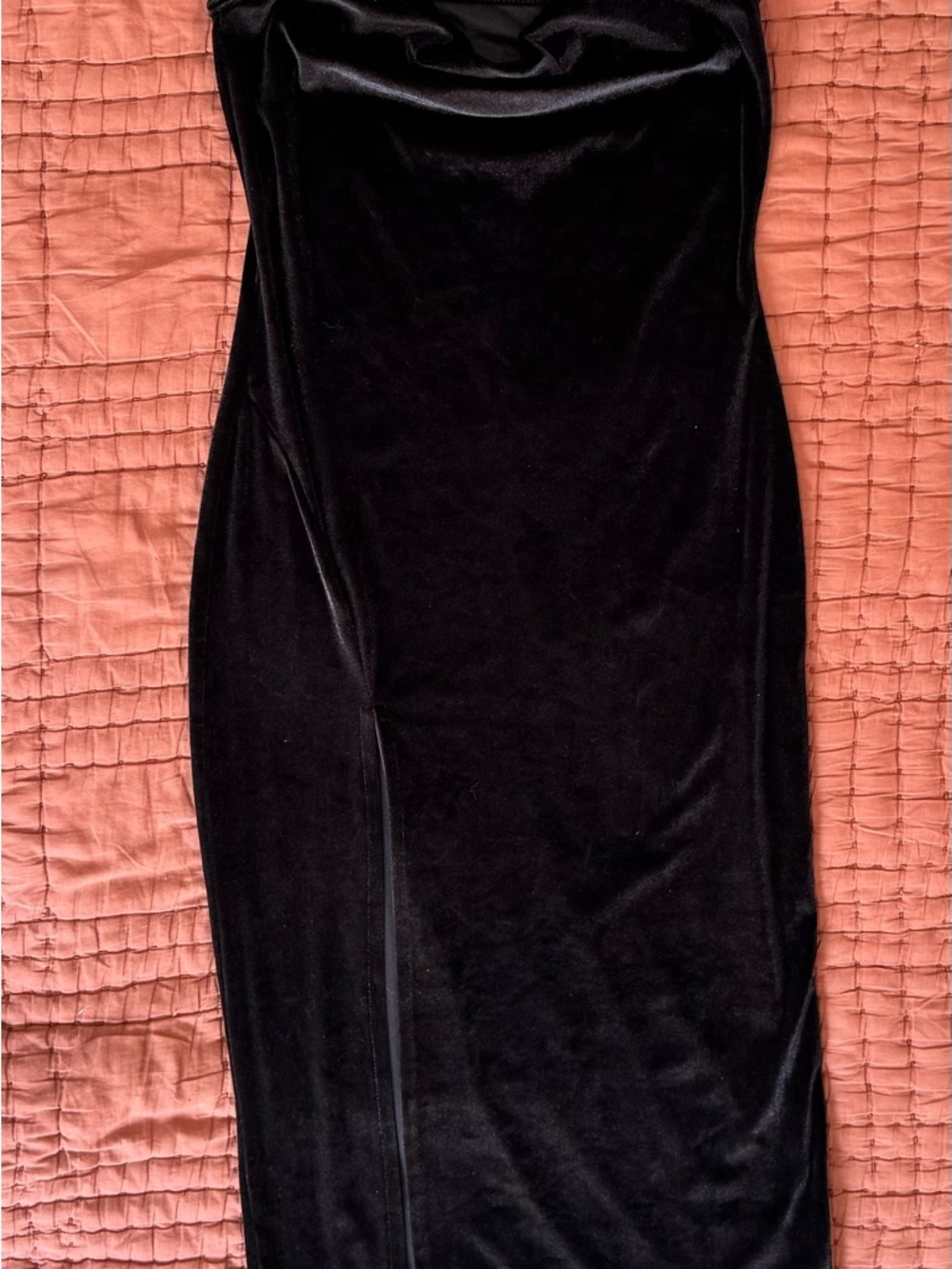 Elegant Black Velvet Strapless Maxi Dress - Timeless Evening Gown